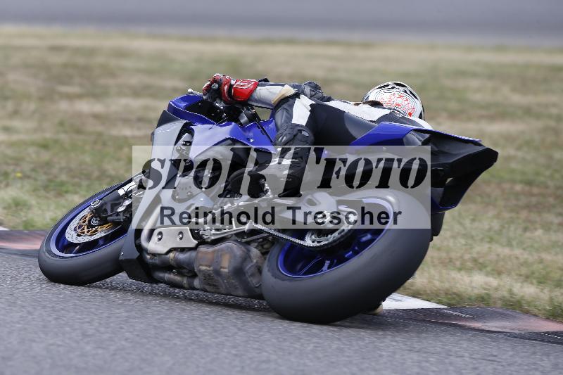 Archiv-2025/32 07.07.2025 Plüss Moto Sport ADR/Freies Fahren/16